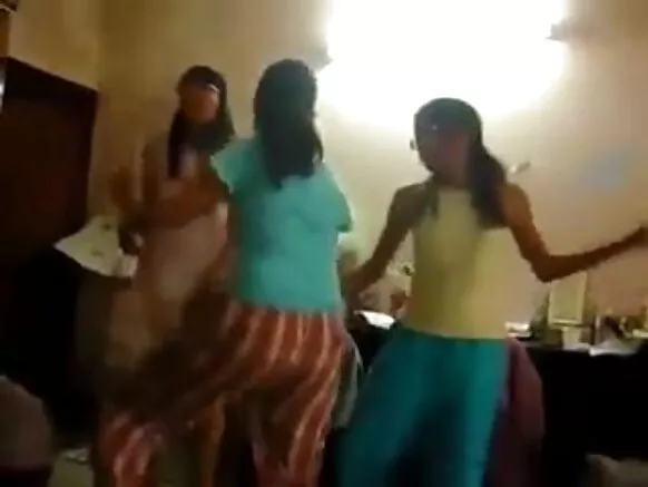 സെക്സി വീഡിയോ ഫോട്ടോ ഷെൽട്ടർ പെൺകുട്ടികൾ
