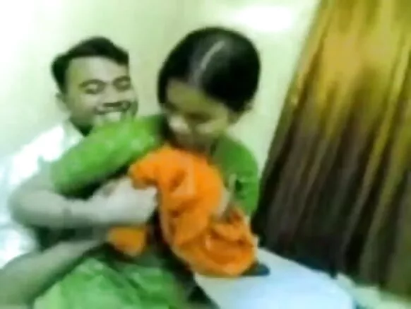 ഇന്ത്യൻ ഹാർഡ് ടീൻ ടീൻ സെക്സി സെക്സി ടിറ്റ്സ് പ്രഷർ
