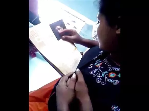 22 ഹോട്ട് ബൂബ്സ് വീഡിയോ സെക്‌സി മൂവി ഹിന്ദി പ്രസ്സ് ആൻ്റി ബൂബ്സ് പ്രസ്സ്