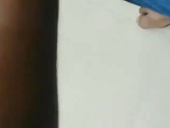 വേലക്കാരി