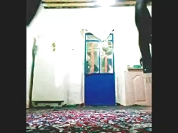 സെക്സി പക്ഷി മുകുളം