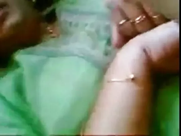 തമിഴ് തമിഴ് ഹിന്ദുസ്ഥാനി സെക്‌സി സിനിമാ ഭാര്യ