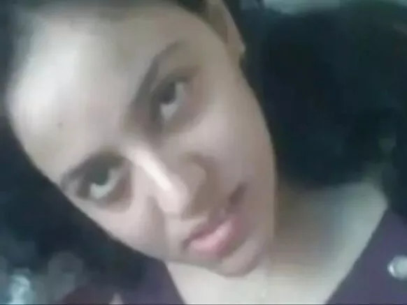 ദേശി യൂണിവേഴ്സിറ്റി പെൺകുട്ടി സെക്സി ബ്ലൂ ഇമേജ് എച്ച്ഡി യോ യൂണിവേഴ്സിറ്റി ഗേൾ കാ അഴിമതി