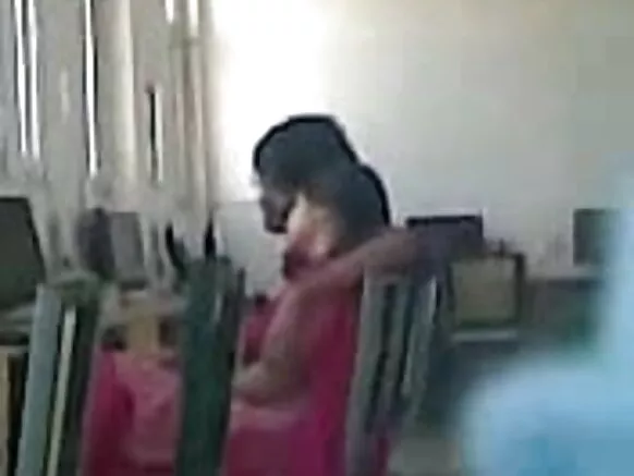 സിസി സ്‌കാൻഡൽ സ്‌കാൻഡൽ സെക്‌സി മൂവി തുടരണം
