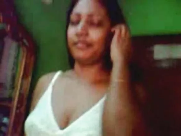 ആൺകുട്ടിയുടെ കാമുകി ദേശി സെക്‌സി സിനിമ ദേശി സെക്‌സി സിനിമ ഹിന്ദി