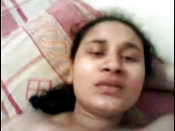 ഡെസി ദേശി ഫക്കിംഗ് ഹിന്ദി ദമ്പതികൾ സെക്‌സി മൂവി ഫക്കിംഗ് ഇൻ ബെഡ്