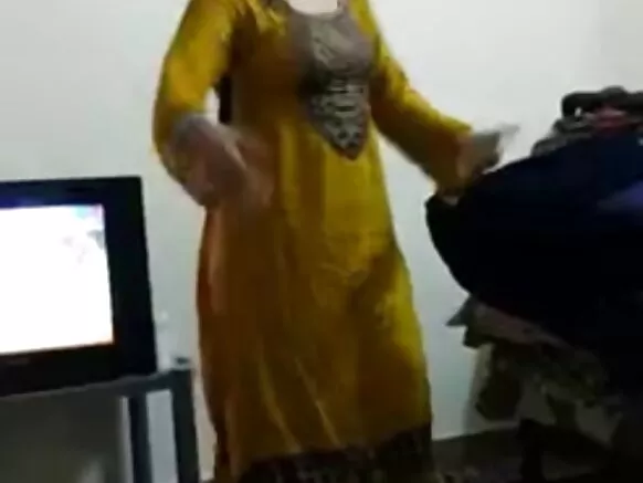 പാക്കിസ്ഥാനി പുട പുത 1 ഹിന്ദി സെക്‌സി ഫിലിം ചിത്രം