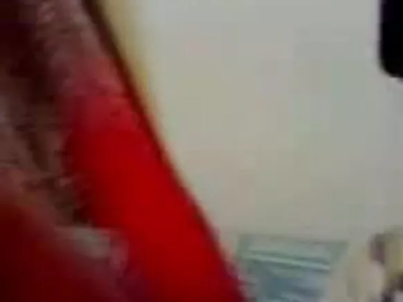 അവൻ xxx സെക്സി സിനിമ പഞ്ച് ചെയ്തു