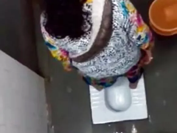 ദേശി സെക്‌സി ഹിന്ദി ഫുൾ മൂവി ഫുൾ ടോയ്‌ലറ്റ് ചാരവൃത്തി p2