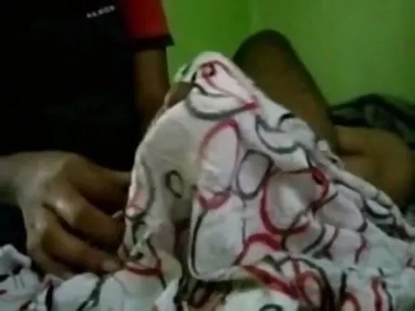 ഇന്ത്യൻ ദമ്പതികളുടെ പുതിയ ഇന്ത്യൻ സെക്‌സ് ഹിന്ദി ഇമേജ് സ്‌ട്രോ