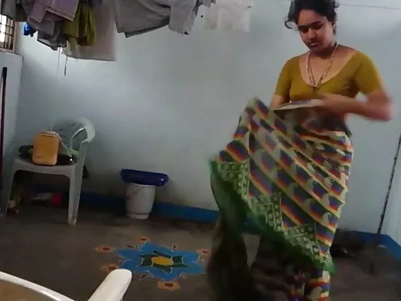 ആൻ്റി സുനിത 4 അമ്മായി നഗ്നചിത്രം സെക്സി കാണിക്കുന്നു