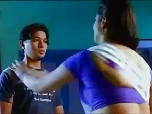 ഹോട്ട് ആൻ്റി സെക്‌സി മൂവി മികച്ച വീഡിയോ ഷോ ബൂബ്സ്