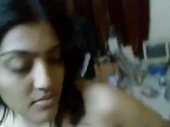 സ്വകാര്യ യൂണിവേഴ്സിറ്റി പെൺകുട്ടി ഹിന്ദിയിൽ സെക്സി എച്ച്ഡി പെൺകുട്ടി ഇളയ കസിൻ മുലകുടിക്കുന്നു